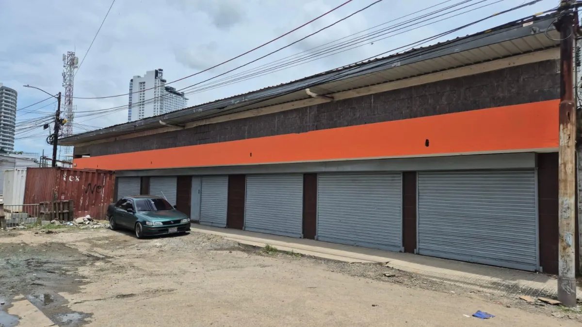 Edificio Comercial a Pasos del Casco Antiguo y Mercado de Mariscos