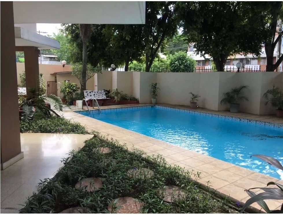 Venta de apartamento en PH Araguaney, El Carmen