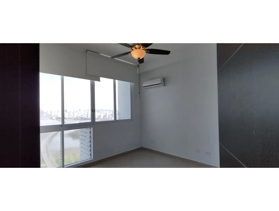 Apartamento en alquiler  PH Country Club, Costa del Este