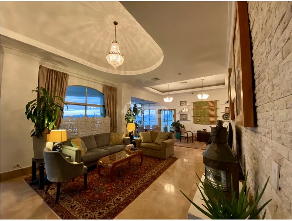Venta de Penthouse en Causeway Tower, Amador