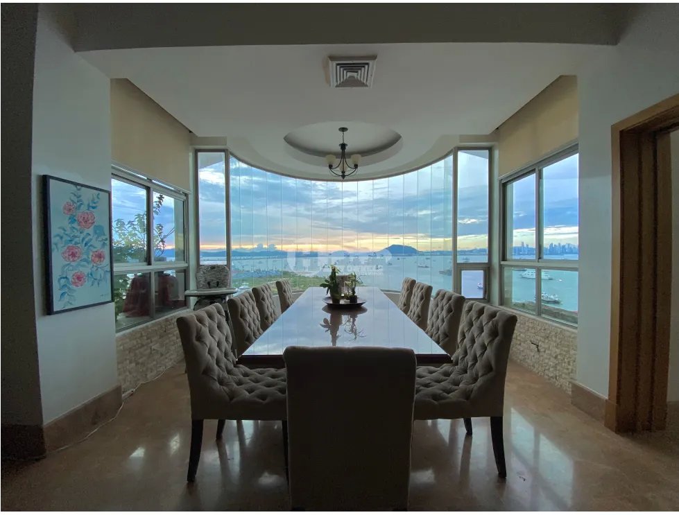 Venta de Penthouse en Causeway Tower, Amador