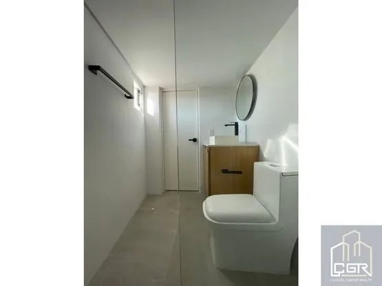 VENTA DE EDIFICIO BÓVEDAS EN CASCO ANTIGUO