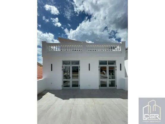 VENTA DE EDIFICIO BÓVEDAS EN CASCO ANTIGUO