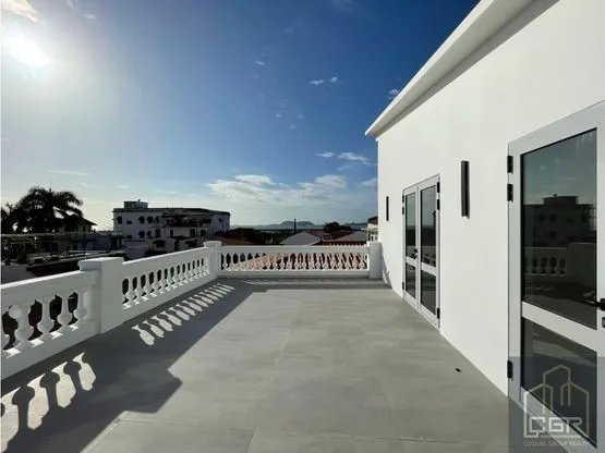 VENTA DE EDIFICIO BÓVEDAS EN CASCO ANTIGUO