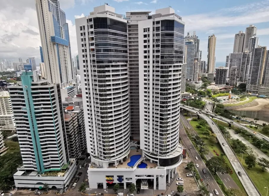 Venta de Apartamento en Avenida Balboa-Los Delfines