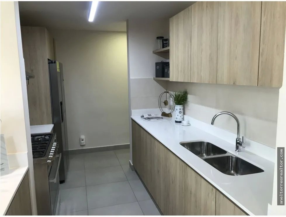 Se vende casas en Panamá Pacífico.