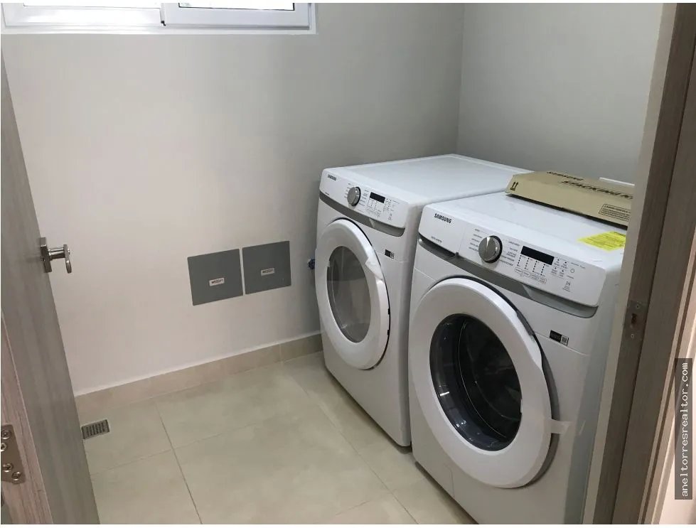 Vendo propiedad en Bosques del Pacifico (Ultimas).