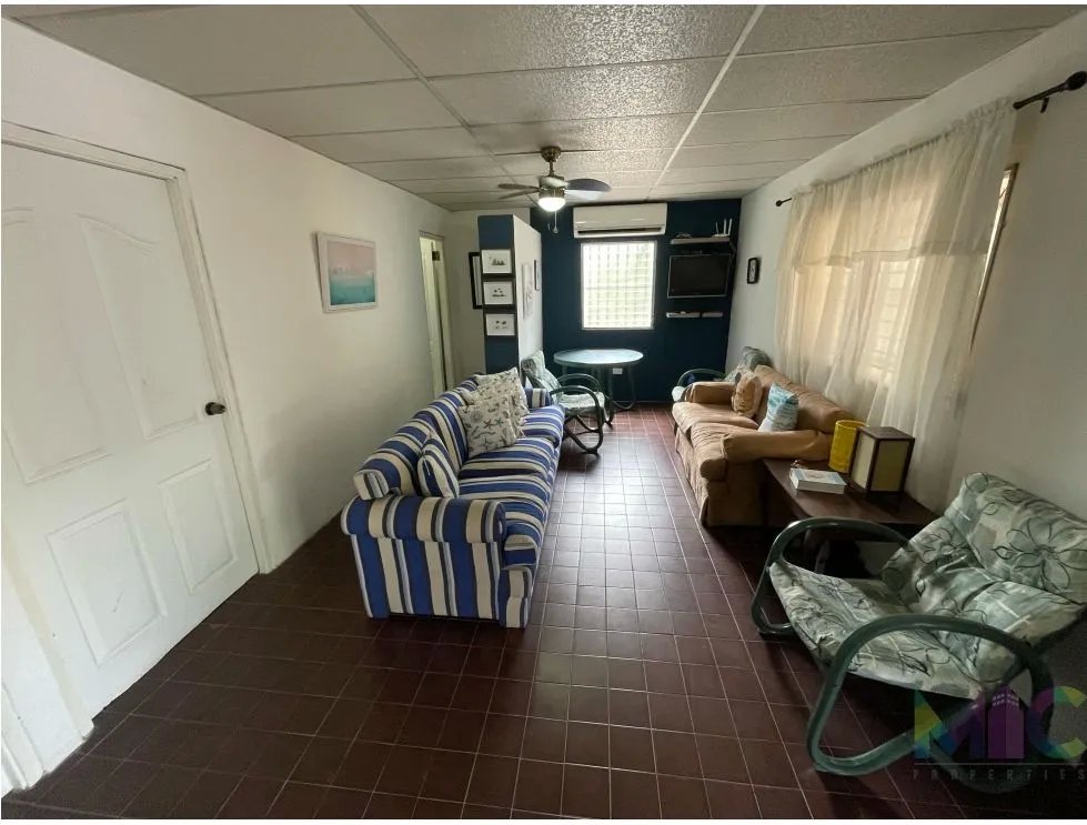 Se Vende Casa en Playa Corona san carlos