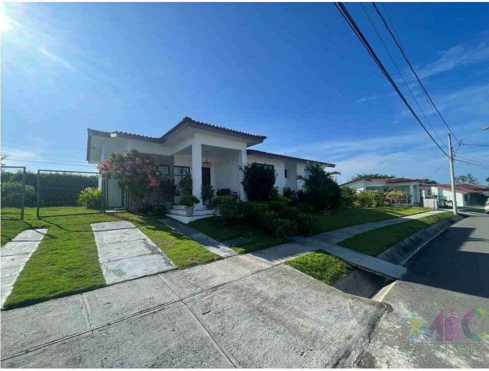 Se Vende Casa en San carlos