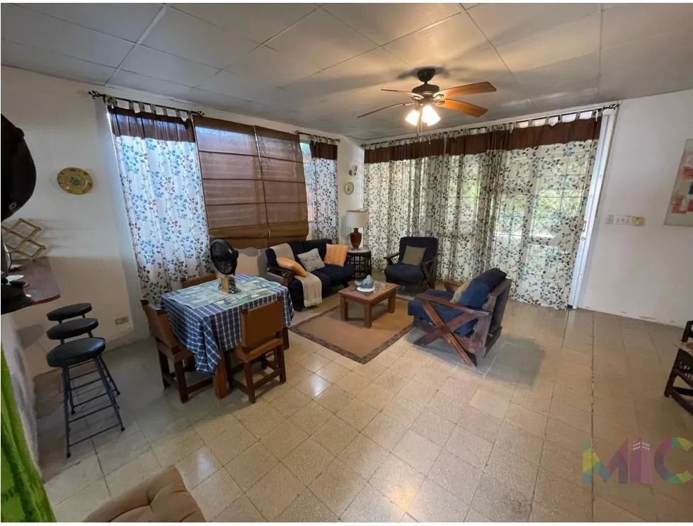 Se Vende Casa en San carlos