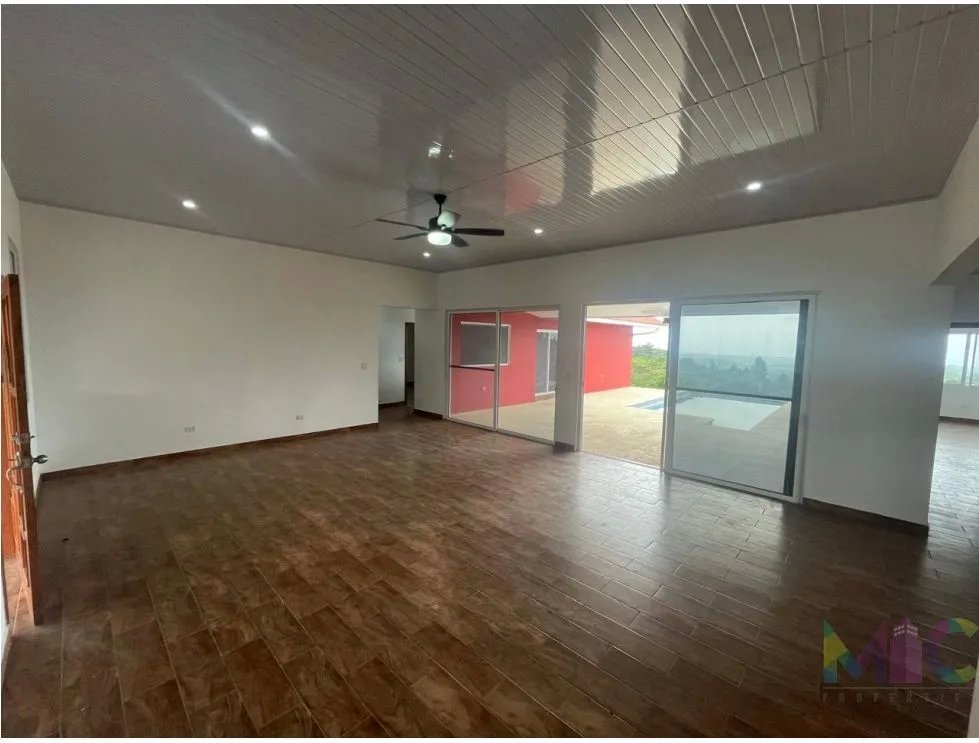 Se Vende Casa en Lajas Coronado