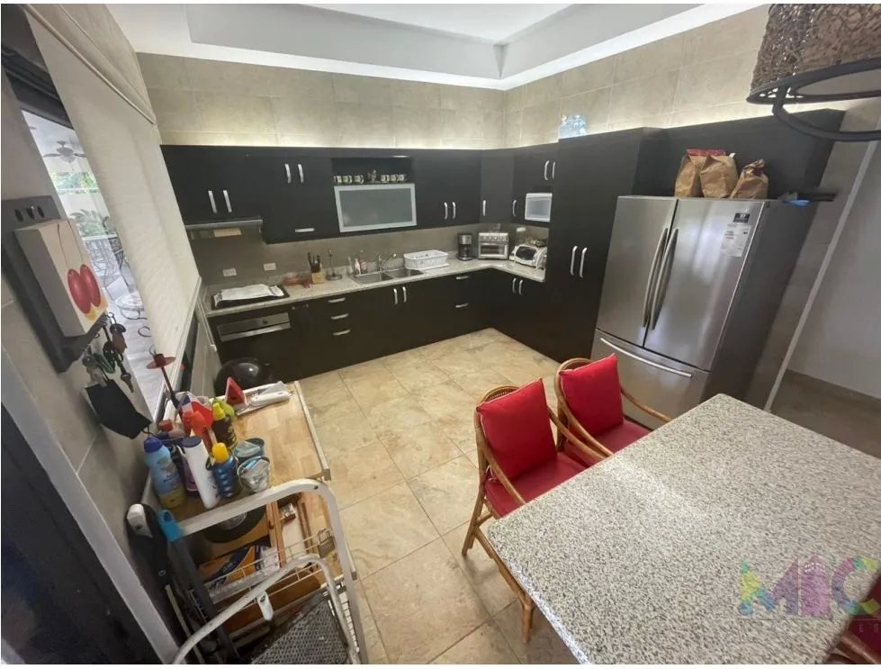 Se vende residencia en Coronado
