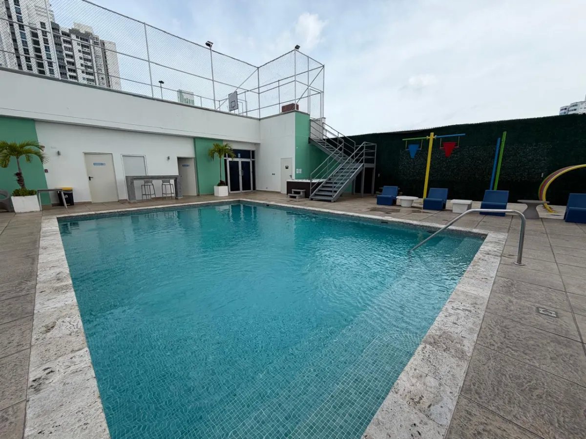 Venta Apartamento amoblado en PH San Roque, Via España