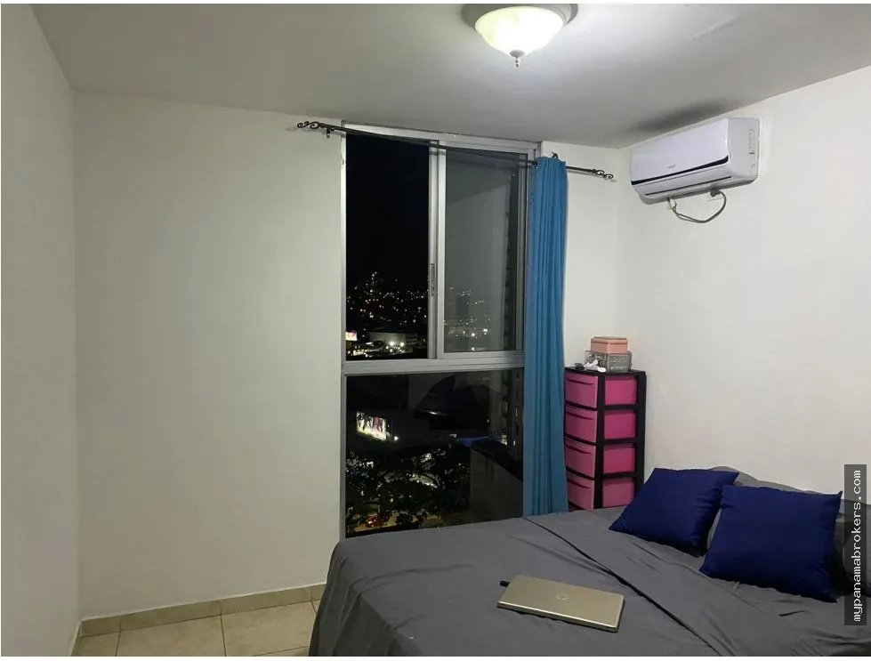 Venta de apartamento en PH Metro Towers