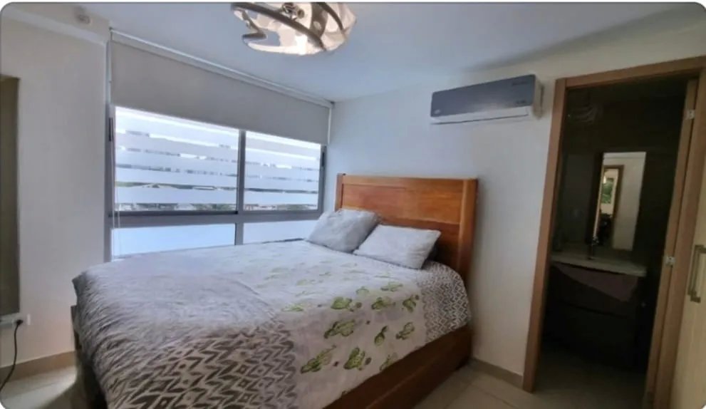 Apartamento en Venta en Via España - PH Torres de Castilla