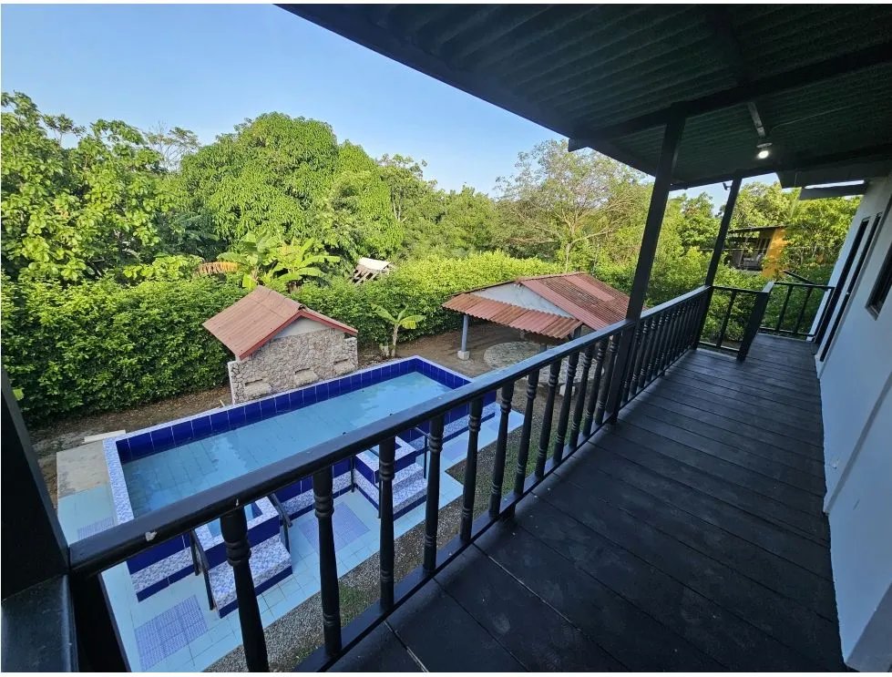 Venta de casa amoblada en Playa El Rompío, Santa Ana - Los Santos