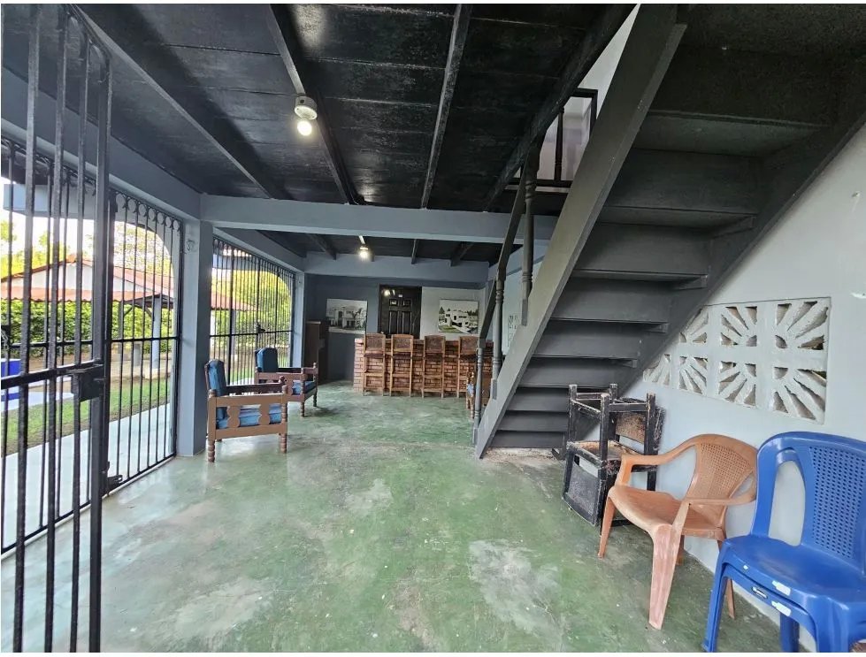 Venta de casa amoblada en Playa El Rompío, Santa Ana - Los Santos