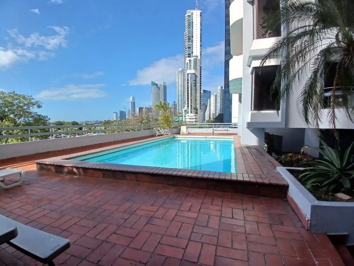 SE VENDE APARTAMENTO EN AVENIDA BALBOA