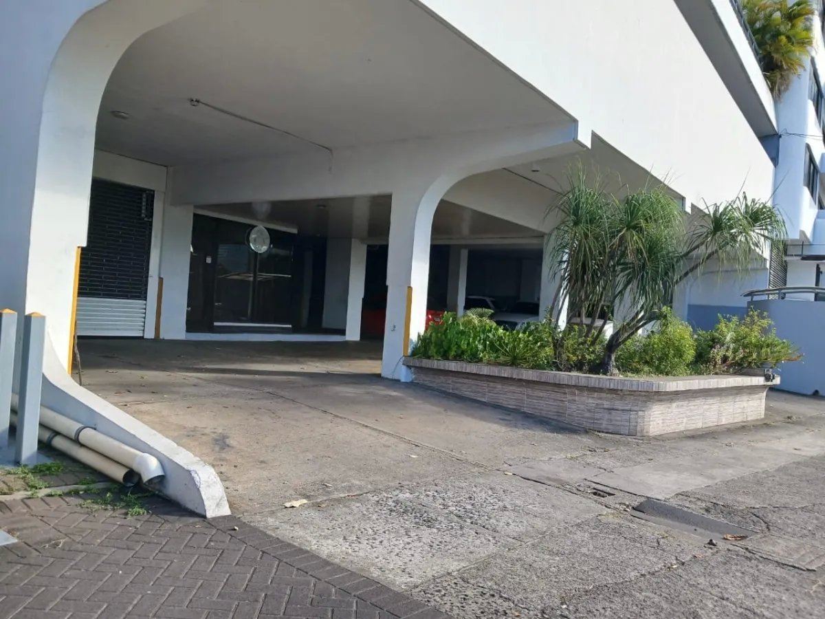 SE VENDE APARTAMENTO EN AVENIDA BALBOA