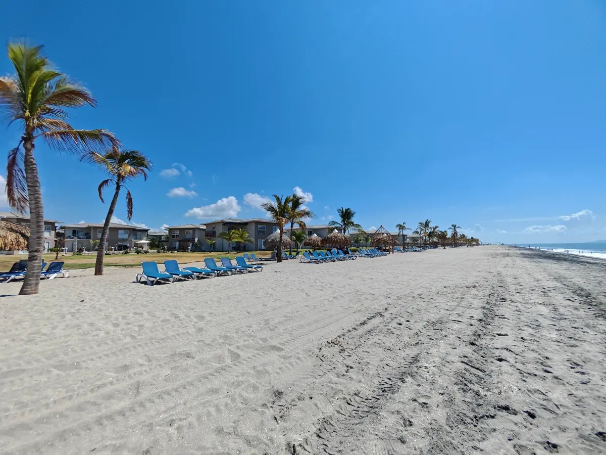 Venta de Apartamento en Playa Caracol  100.65 m²