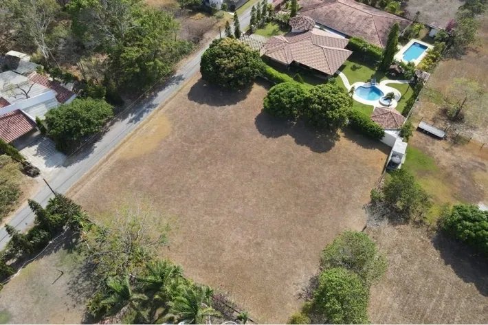 Lands for sale at Club de Golf, Coronado, Chame
