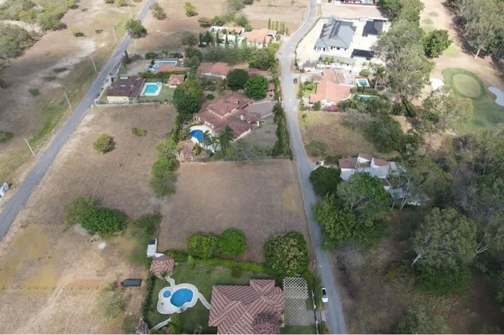 Land for sale at Club de Golf, Coronado, Chame