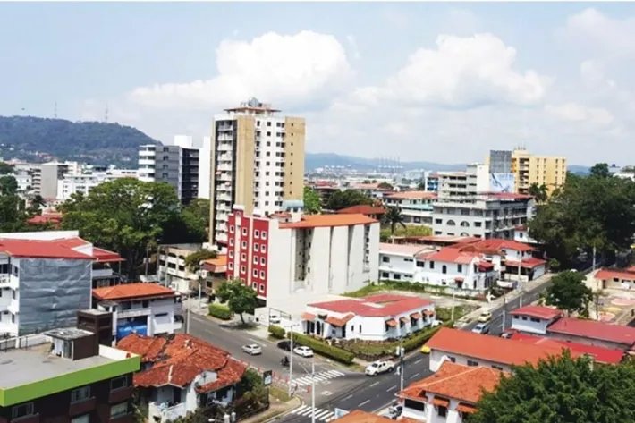 Apartment for sale in Balboa Avenue, Panama