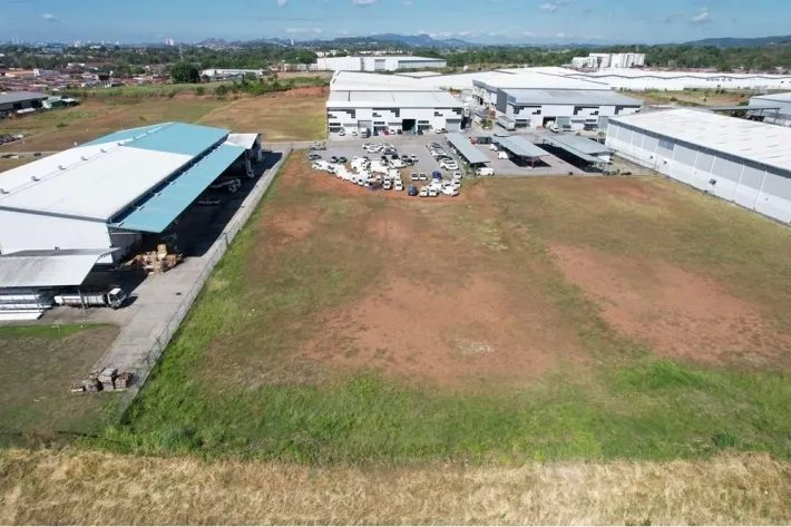 Land for sale in Tocumen Commercial Park