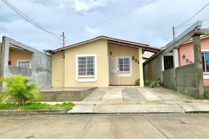 House for sale in Parque Villa Lucia, Tocumen