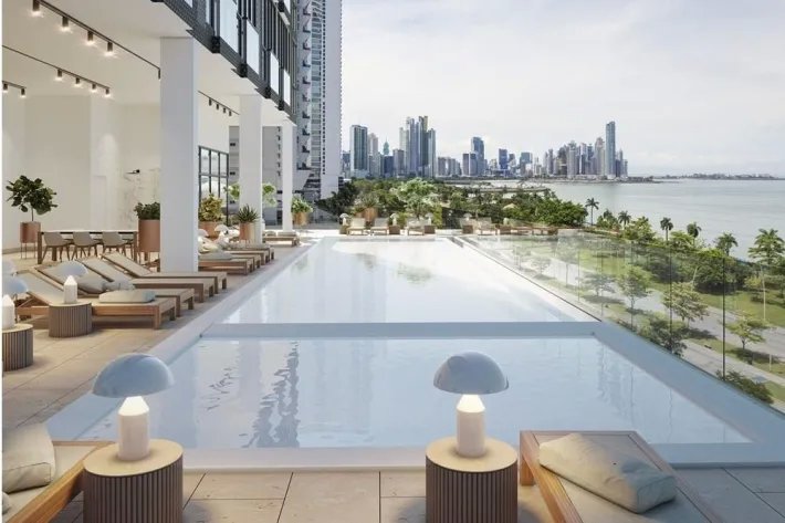Apartment for sale on Avenida Balboa