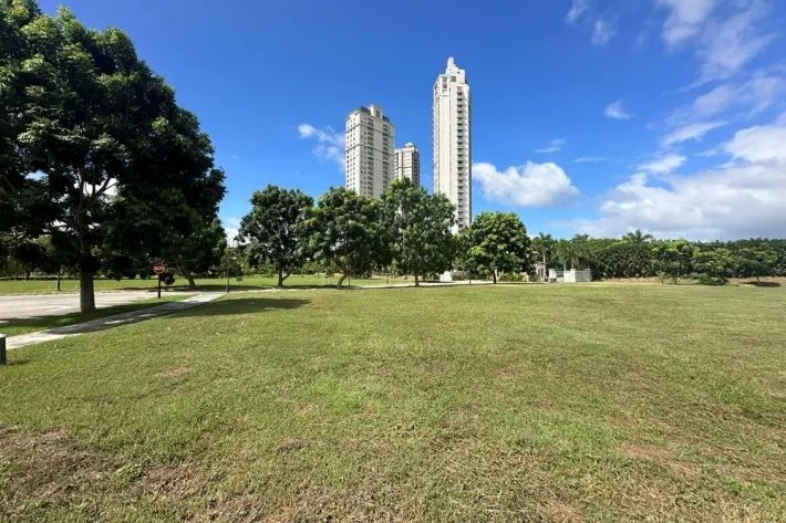 Land lots for sale in Peninsula Estates, Santa Maria Golf  Country Club
