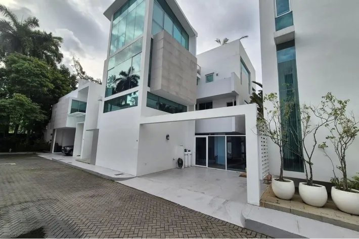 Venta de casa en Altos del Golf, San Francisco