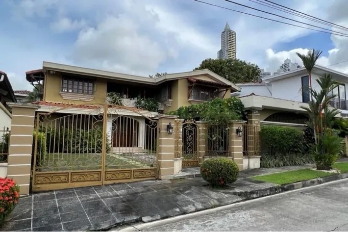 Se vende casa en La Alameda, Betania