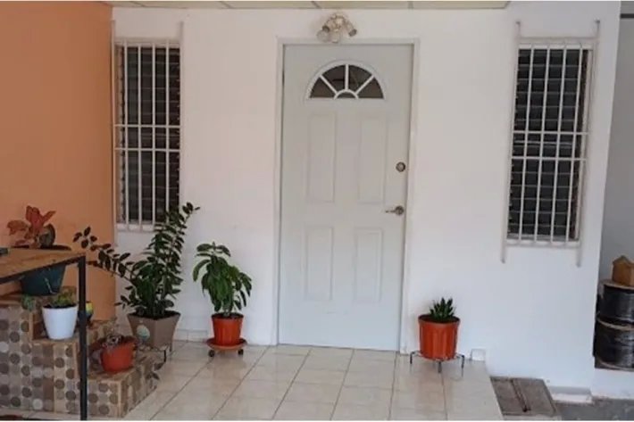 House for sale in La Castellana, San Miguelito