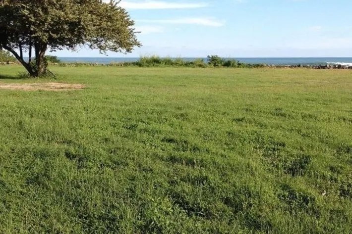 Oceanfront land lot for sale in Punta Roca, San Carlos