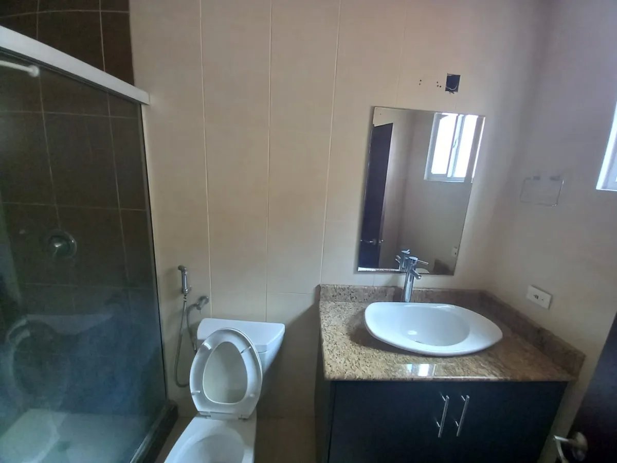 Venta de casa reposeída en Villas del Golf, Villa Lucre, Panamá