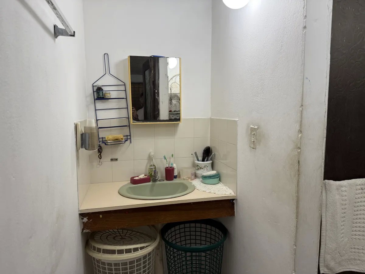 Single Family Detached For Sale in Vacamonte