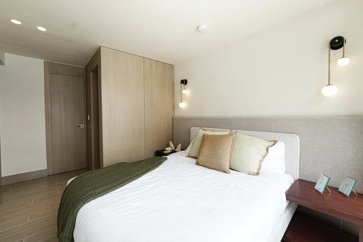 Apartment For Sale in Avenida Balboa