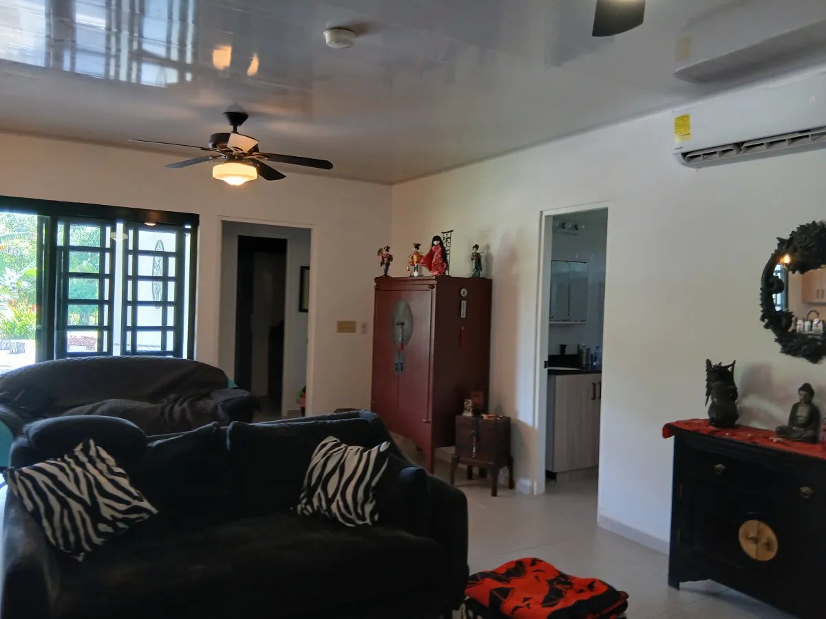 Farm For Sale in Las Lomas