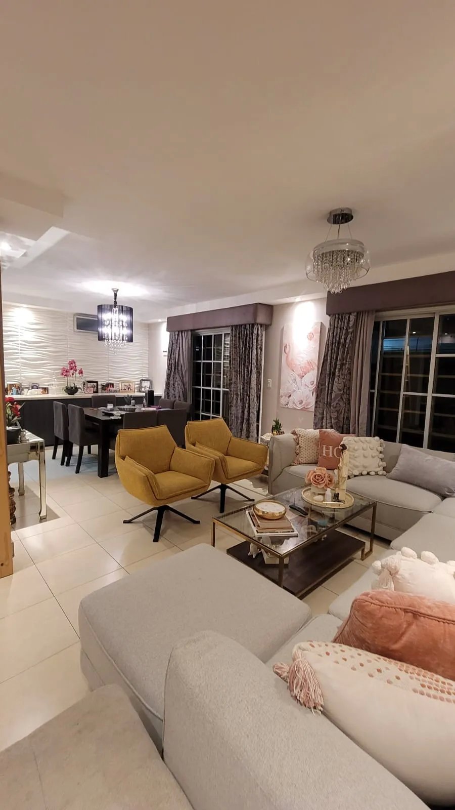 VENTA DE CASA EN PH DORADO SPRING, CONDADO DEL REY