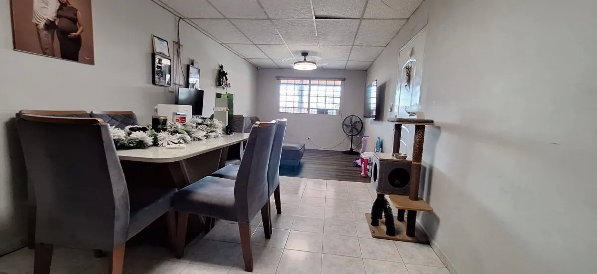 Single Family Detached For Sale in LAS CUMBRES