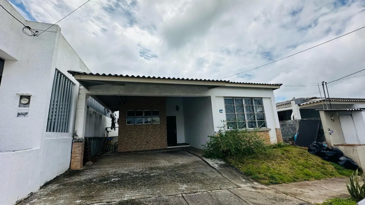 Adult Community Sale and Rent in Boulevard Parques de Oviedo, Ph Parques de Oviedo