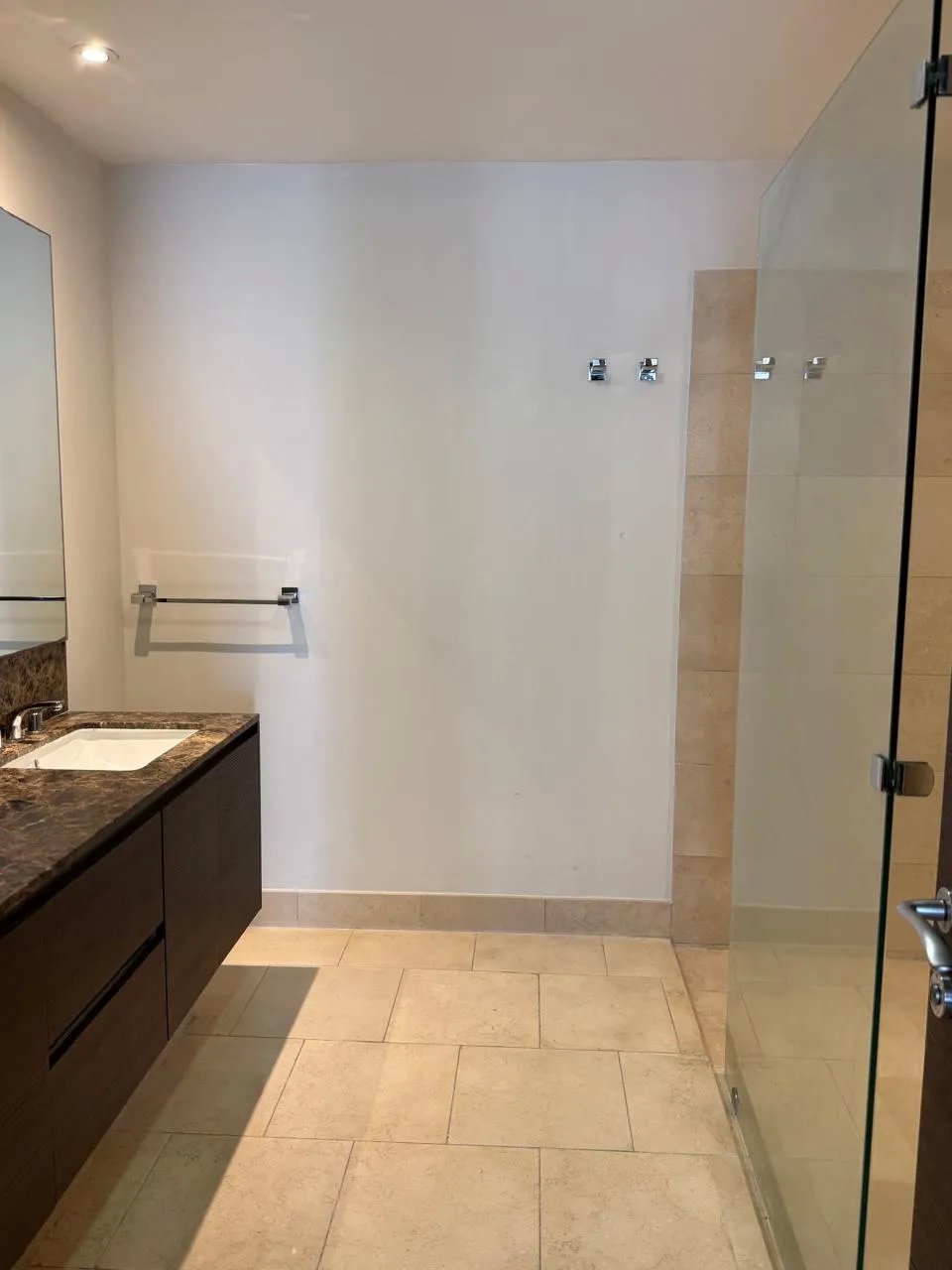 Apartment For Rent in PH TOC