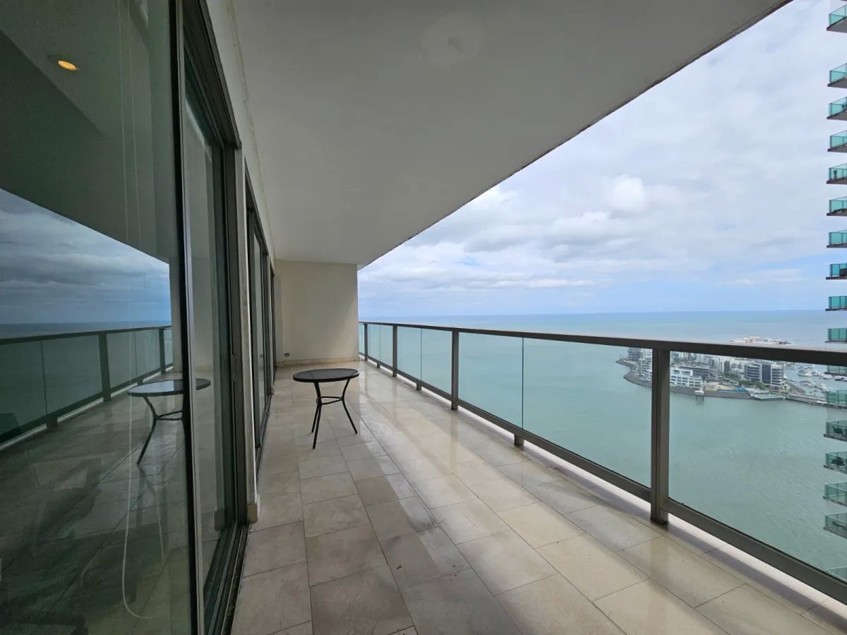 Apartment For Rent in Boulevard Pacífica