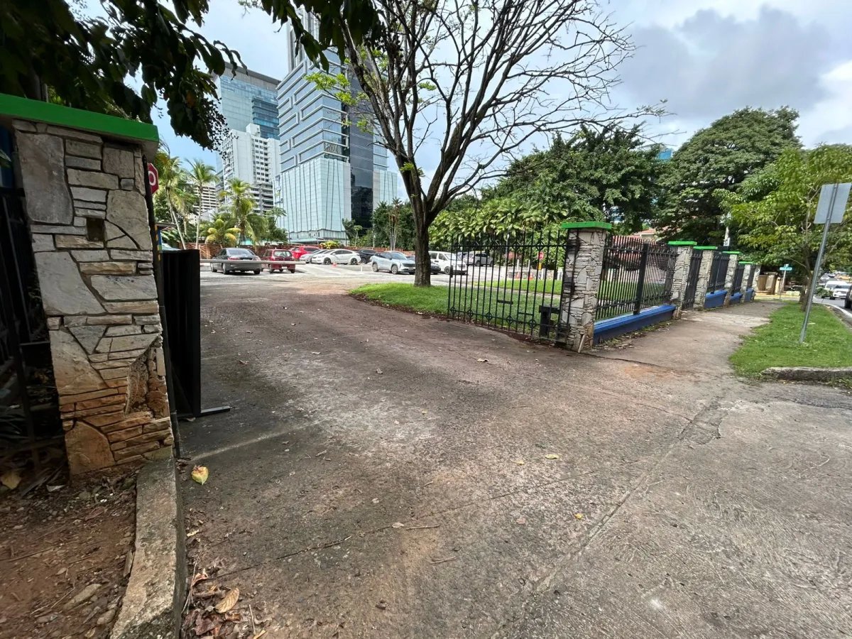 Mixed Use For Sale in Avenida Nicanor de Obarrio