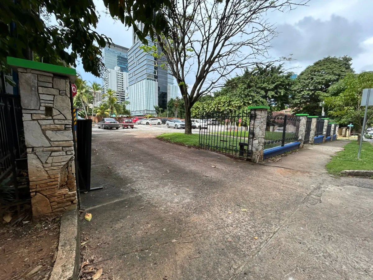 Mixed Use For Sale in Avenida Nicanor de Obarrio