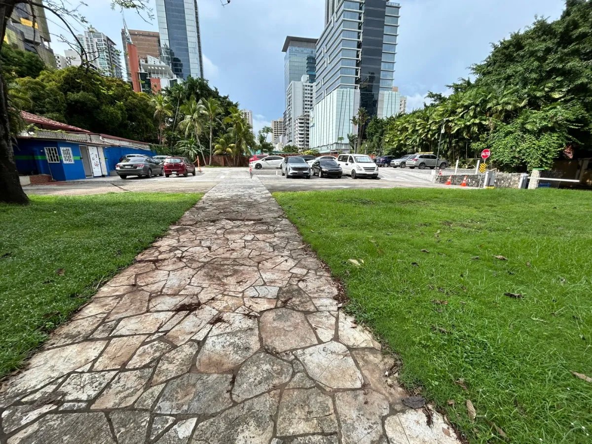 Mixed Use For Sale in Avenida Nicanor de Obarrio