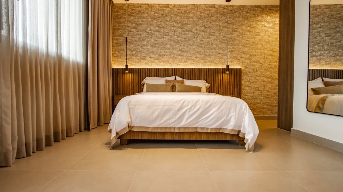 Apartment For Sale in PH SeaSide