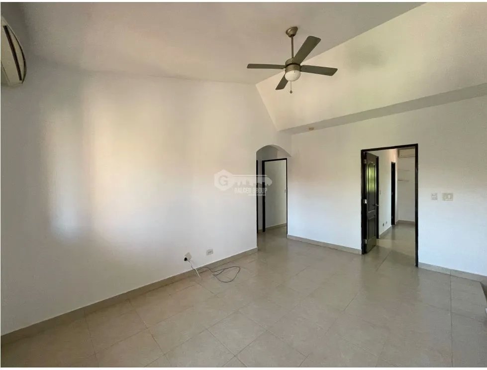 JUAN DIAZ / VERSALLES / 186M / 3 HABITACIONES / 2 BAÑOS / PATIO / DEN