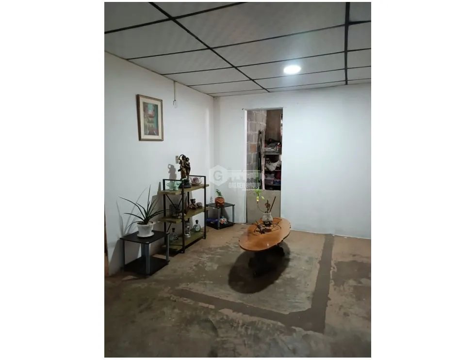 SE VENDE CASA EN ARRAIJAN 230 M2 CON TERRAZA TECHADA